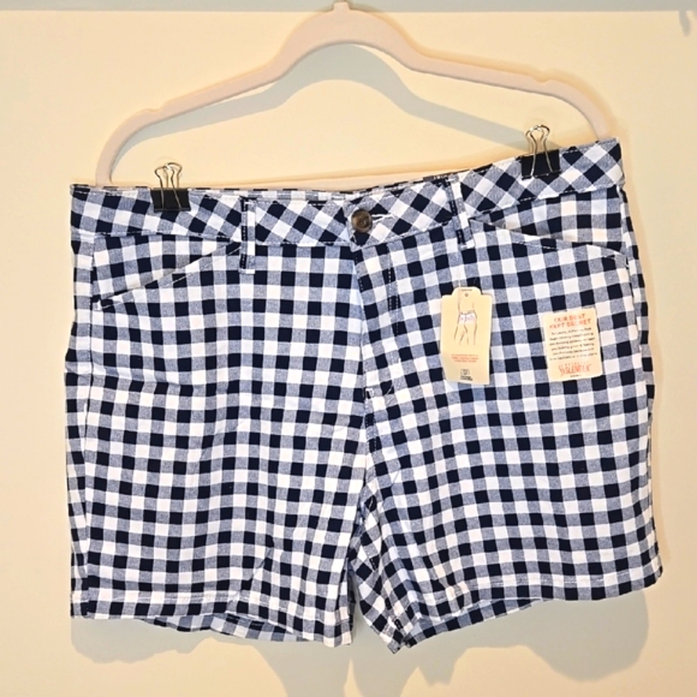 NWT Secretly Slender Shorts